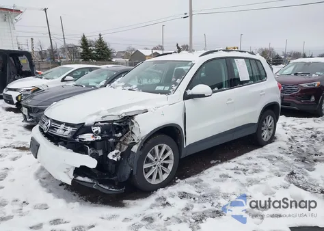 2018 Volkswagen Tiguan Limited 2.0T from USA, damaged, VIN WVGBV7AX7JK000965